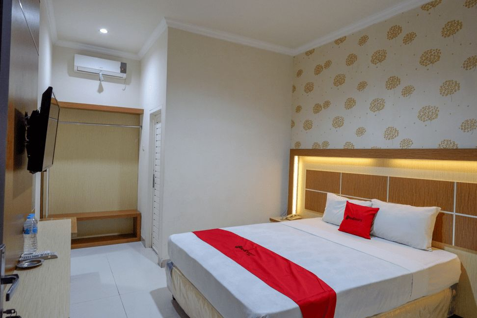 RedDoorz @ Hotel Bumi Palupy, Palu