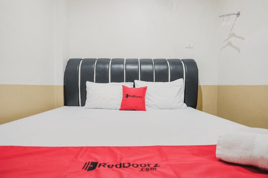 Bedroom 2, RedDoorz @ Jalan STM Medan, Medan