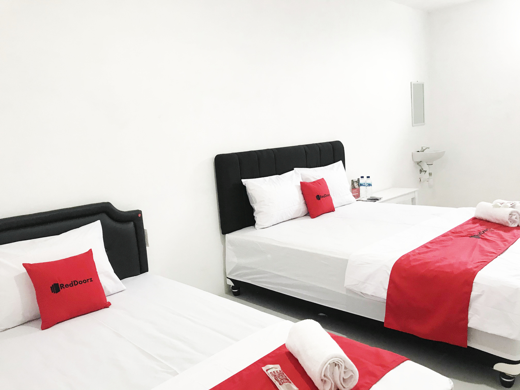 Bedroom 4, RedDoorz @ Jalan Tanjung Blitar, Blitar