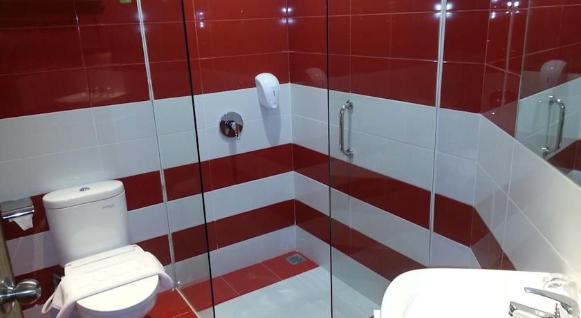 Bathroom 8