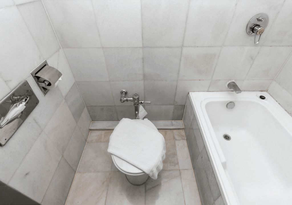 Bathroom 4