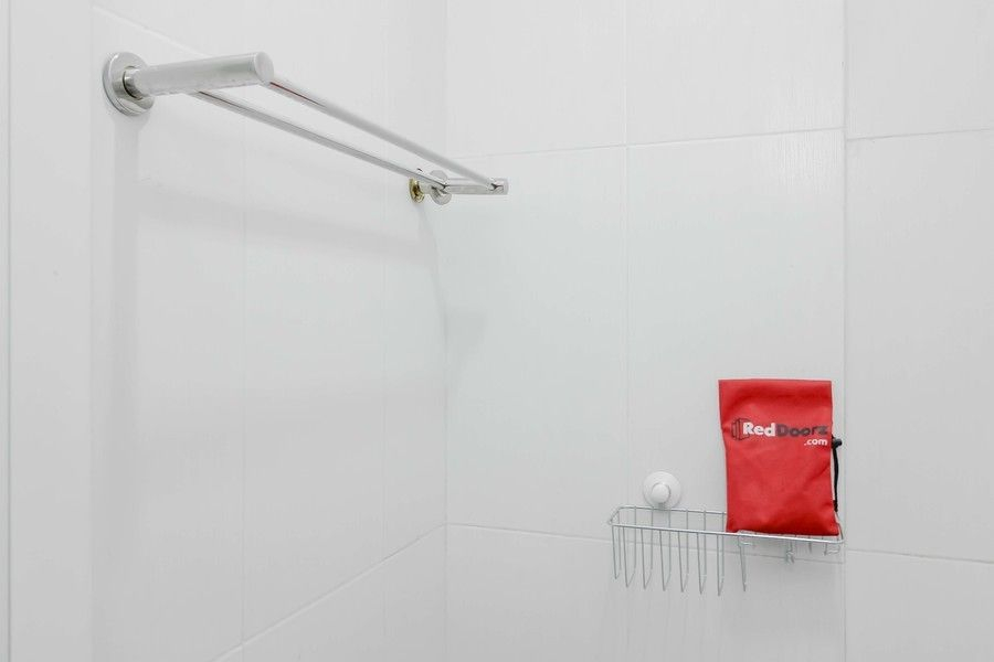 Bedroom 4, RedDoorz near Siloam Hospital Palembang, Palembang