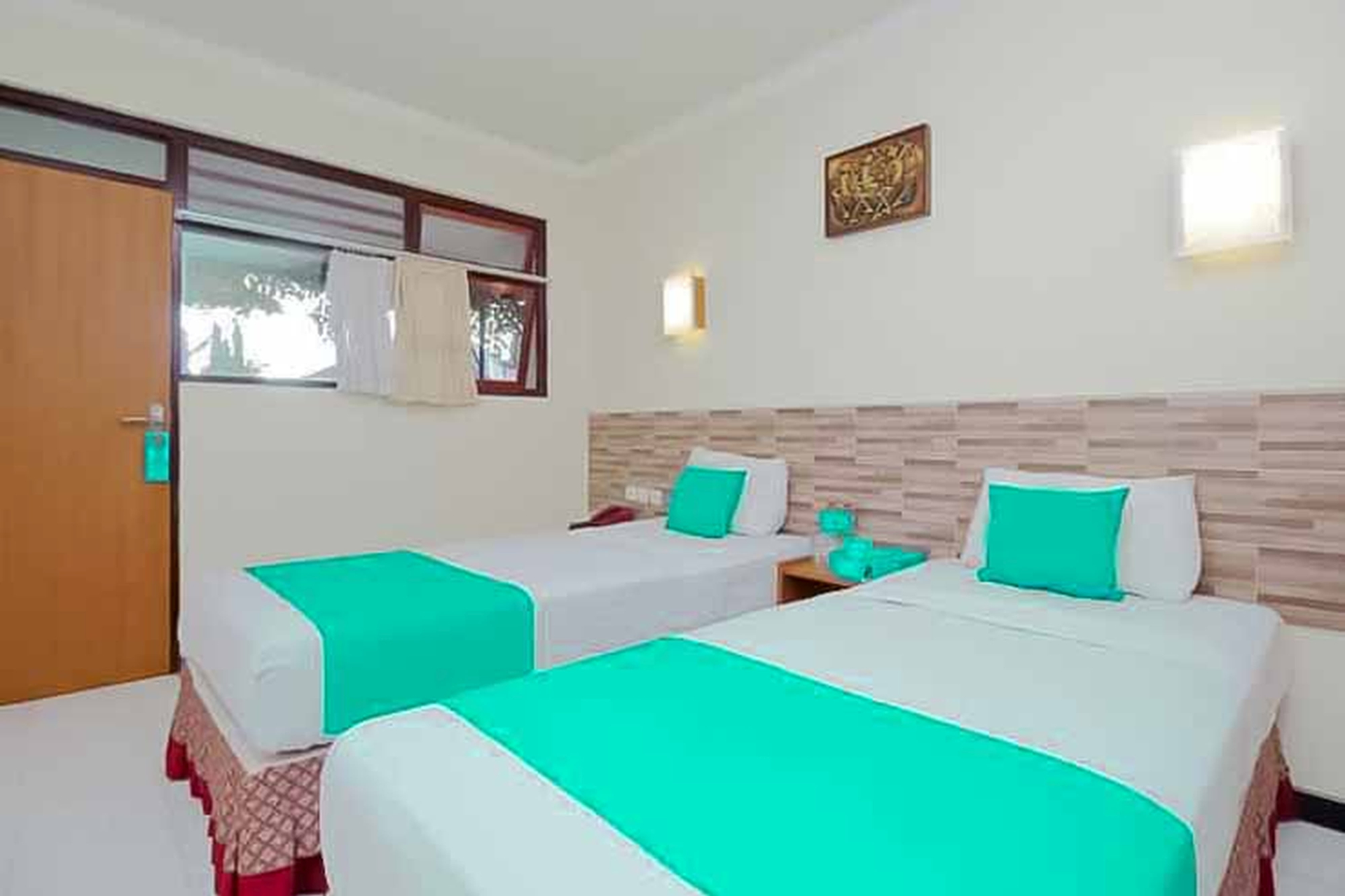 Bedroom 2, Hotel Lestari Near Lippo Plaza Mall Jember, Jember