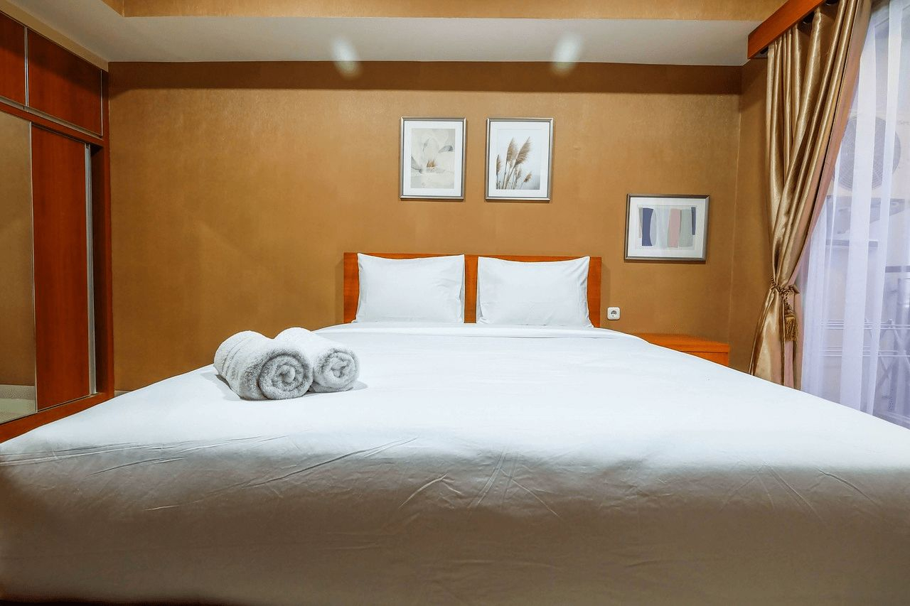 Well Equipped Studio at The Oasis Apartment Cikarang By Travelio, Cikarang