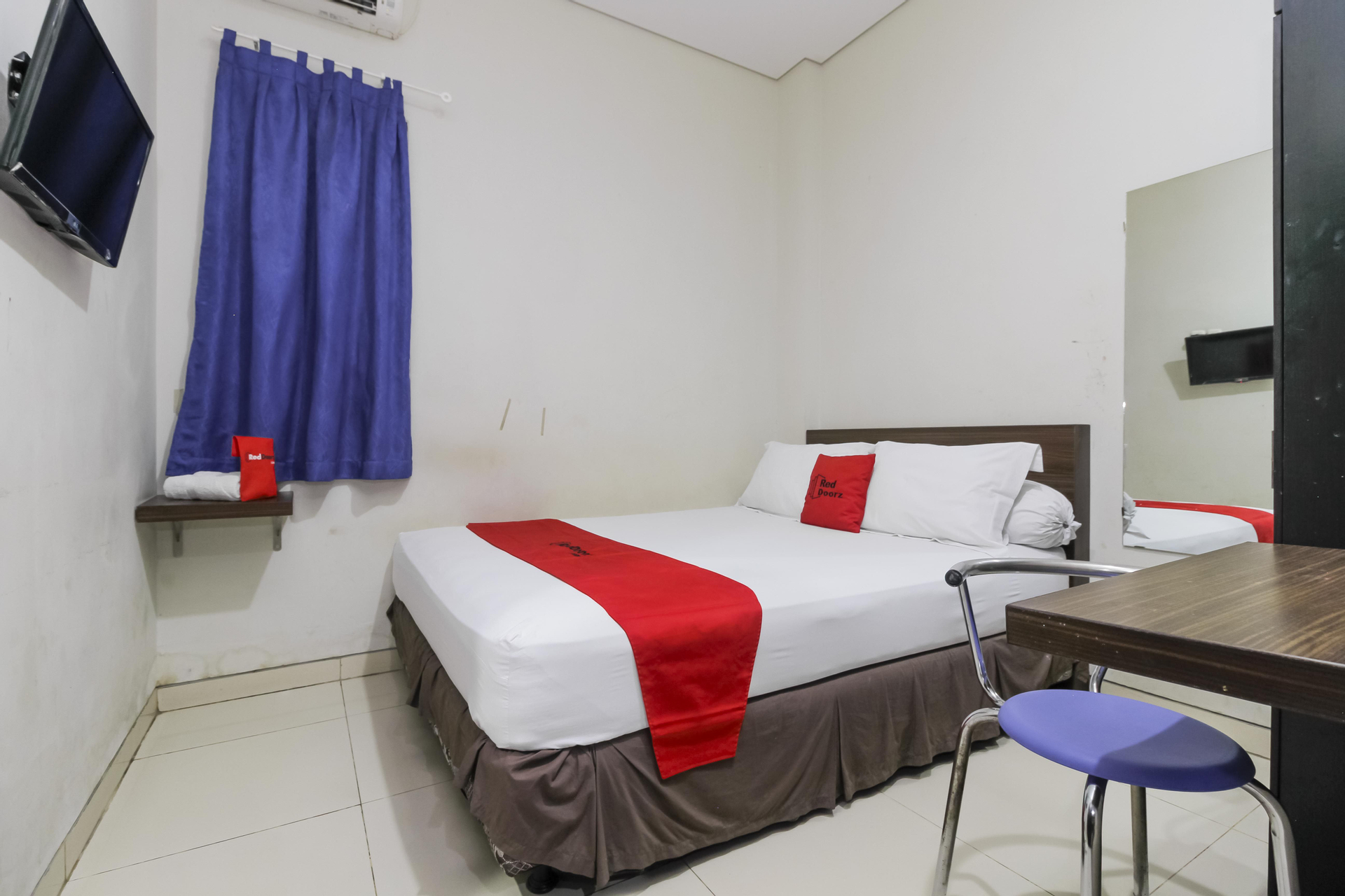 Bedroom 2, RedDoorz near Samarinda Central Plaza, Samarinda