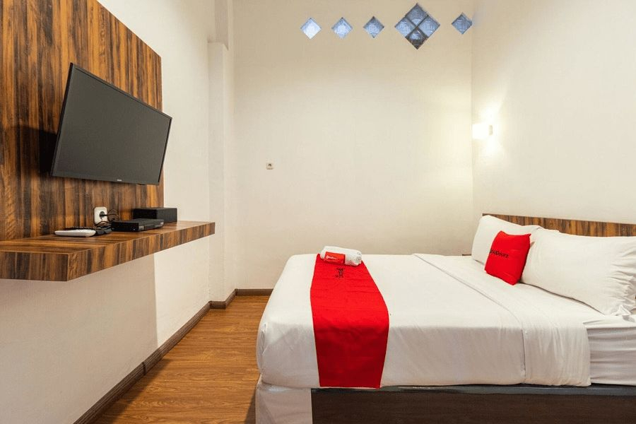 Bedroom 2, RedDoorz @ Binjai, Deli Serdang