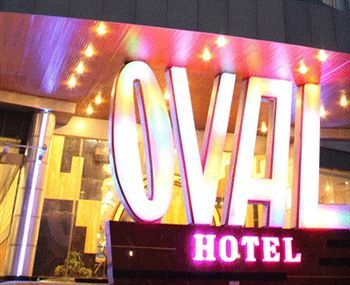 Exterior & Views 1, Hotel Oval Surabaya, Surabaya