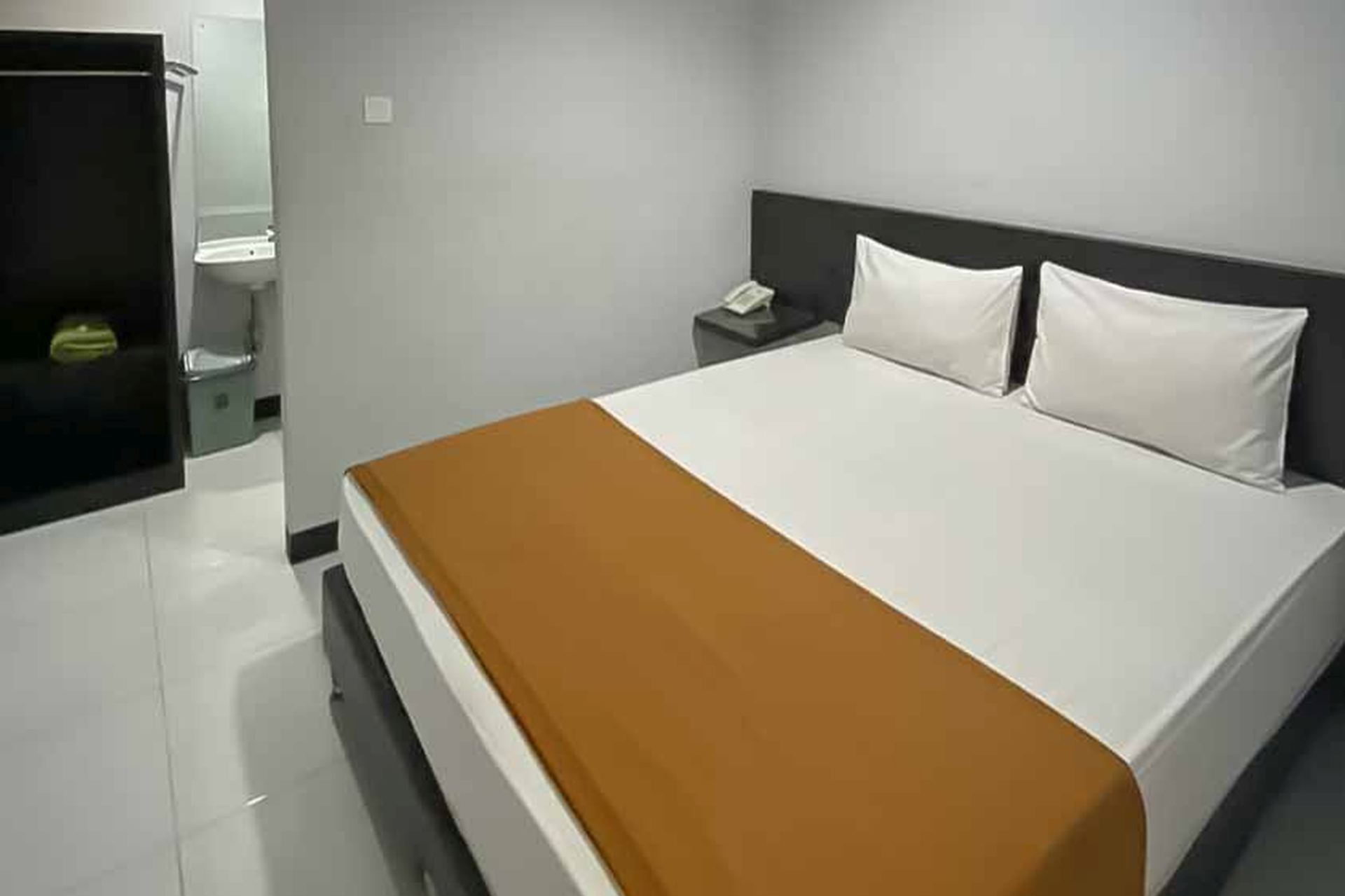 Bed 6