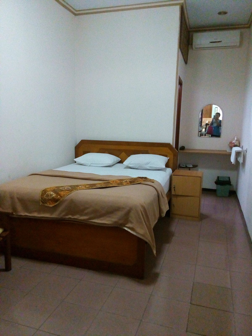 Bedroom 2, New Merdeka Hotel, Jember