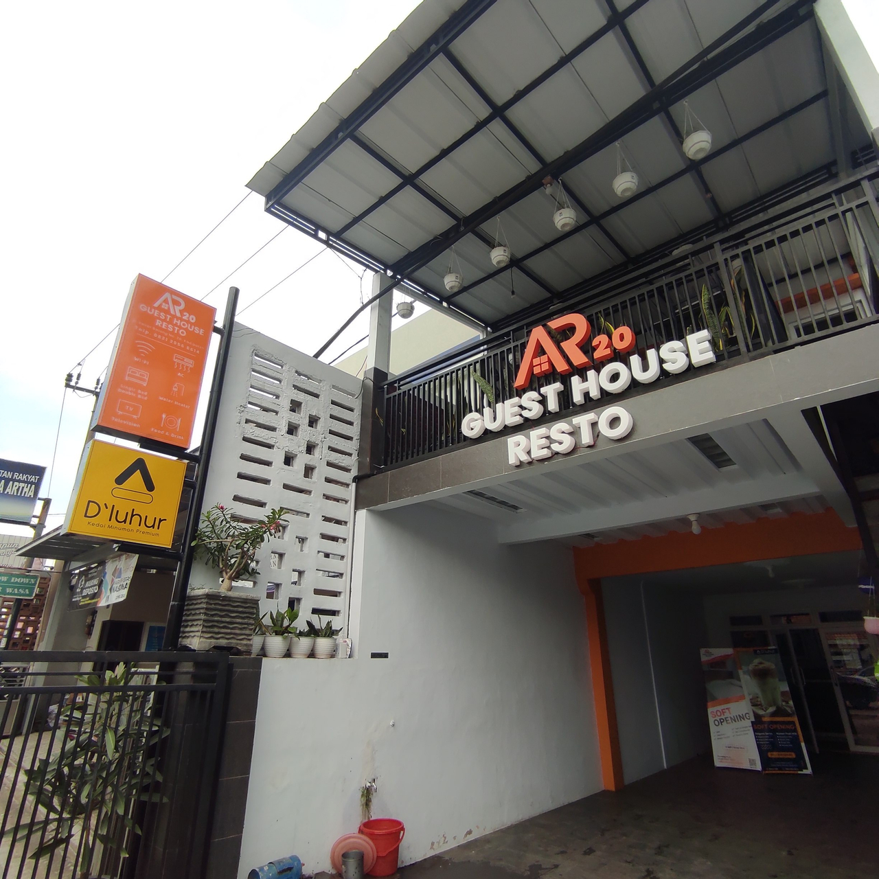 Exterior & Views, AR20 Guest House & Resto, Majalengka