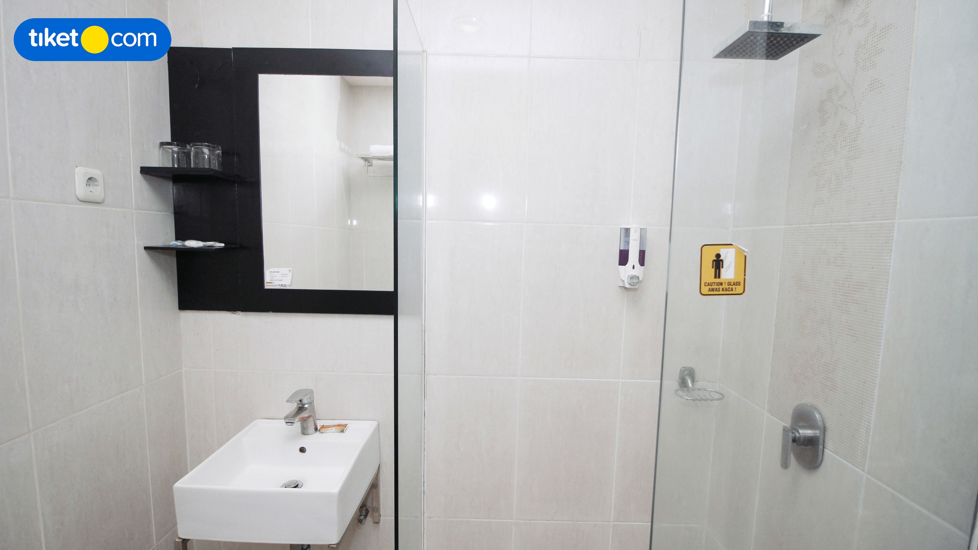 Bathroom 7
