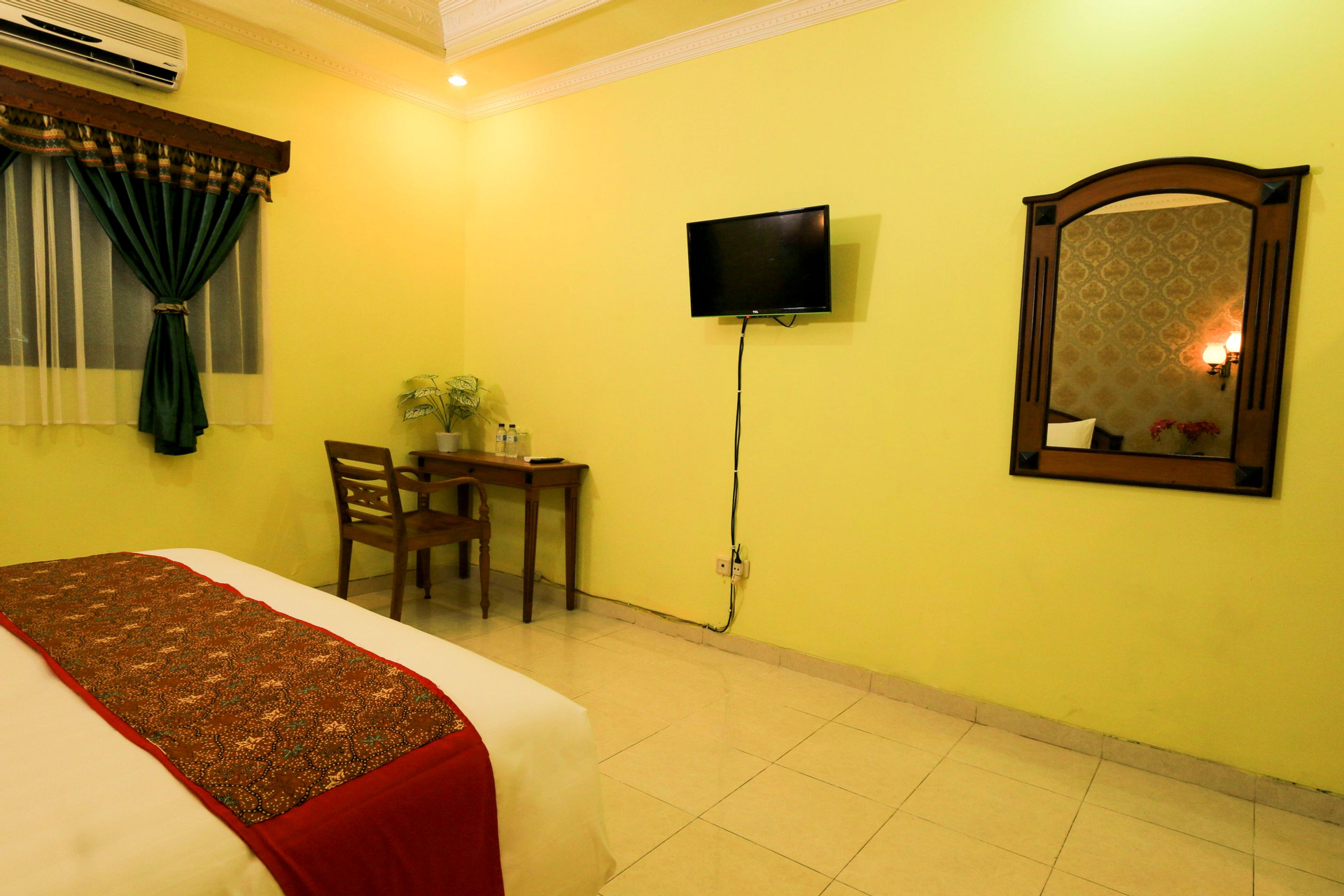 Bedroom 4, Tjiptorini Jaya Hotel, Yogyakarta