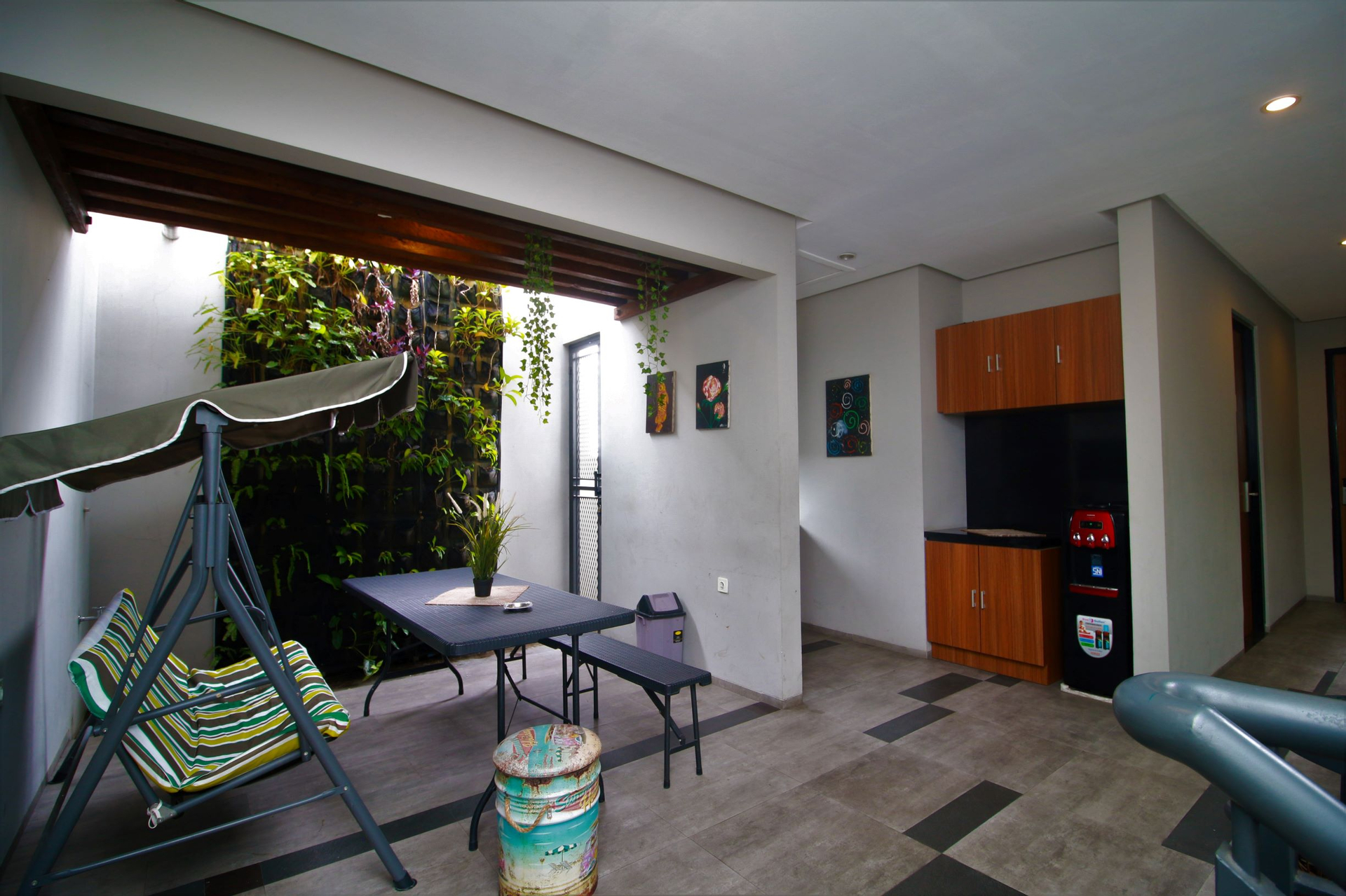 Living Area 7
