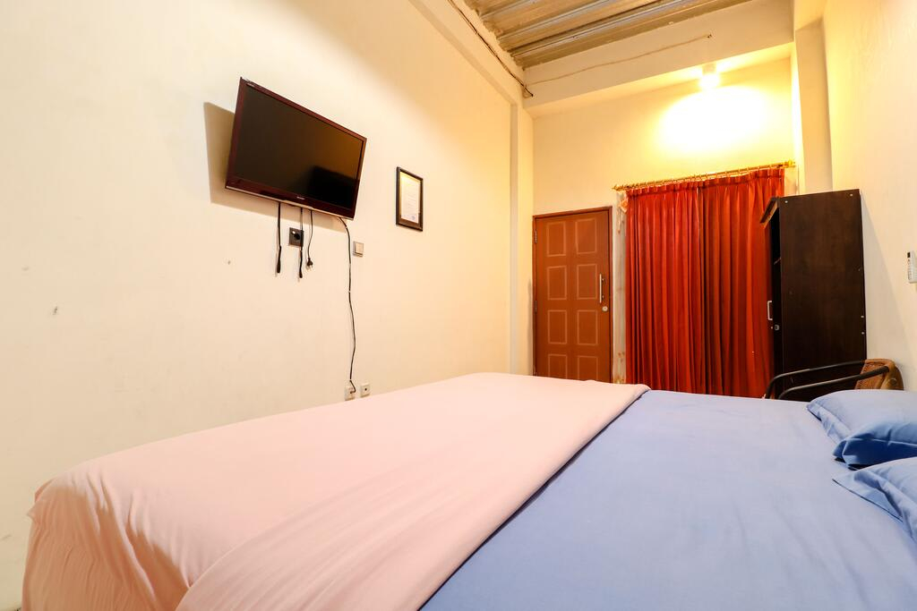 Bedroom 4, Hotel Cemara Surabaya, Surabaya
