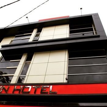 Exterior & Views 1, Amaliun Hotel, Medan
