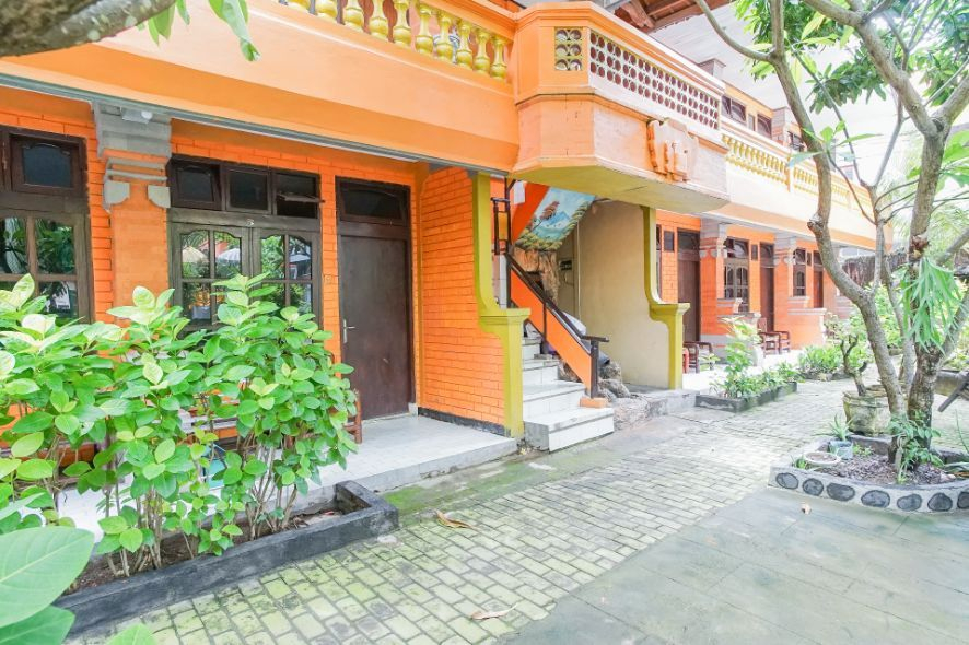 Exterior & Views 3, Mahendra Beach Inn, Badung