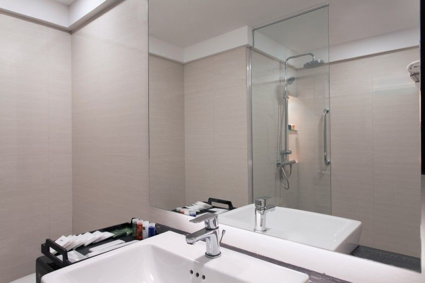 Bathroom 2