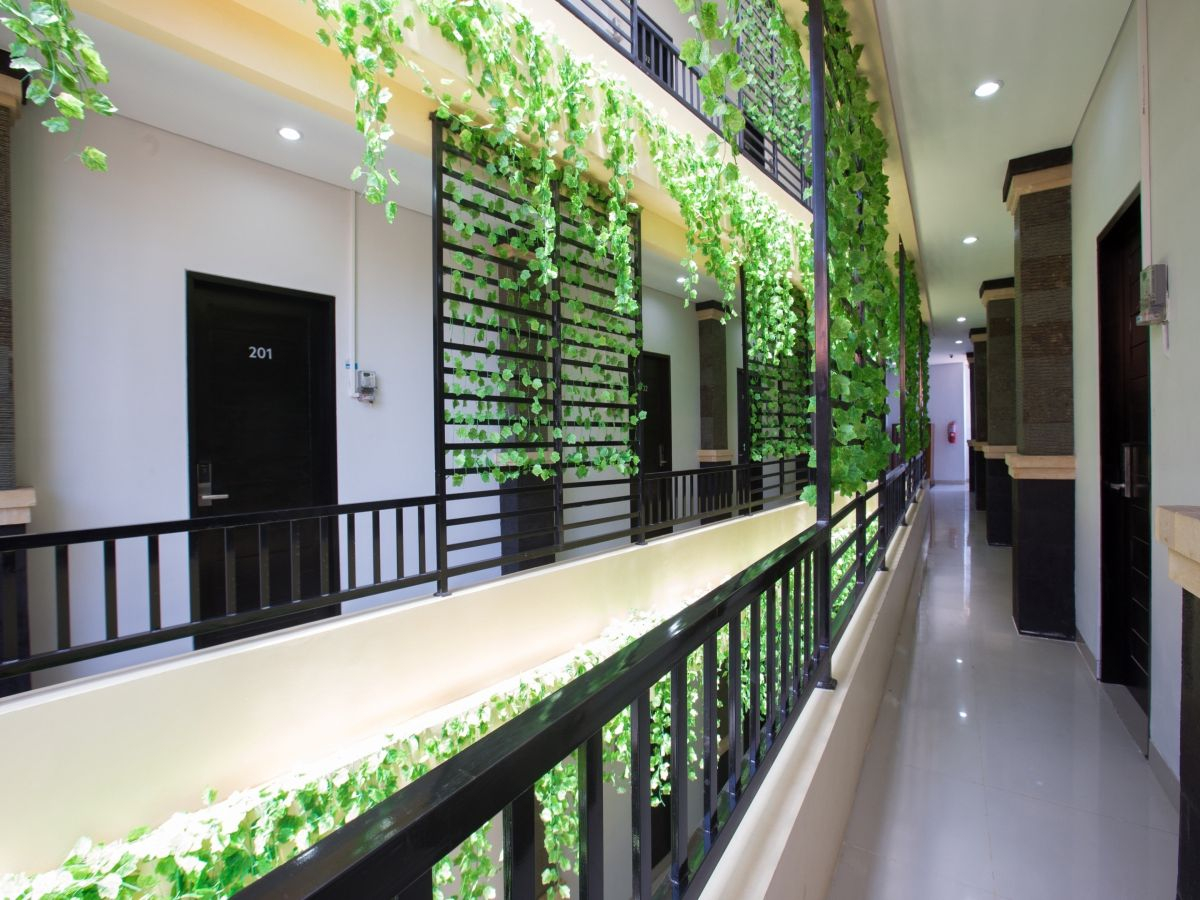 Public Area 3, OYO 1949 Vrindavan Residence, Denpasar
