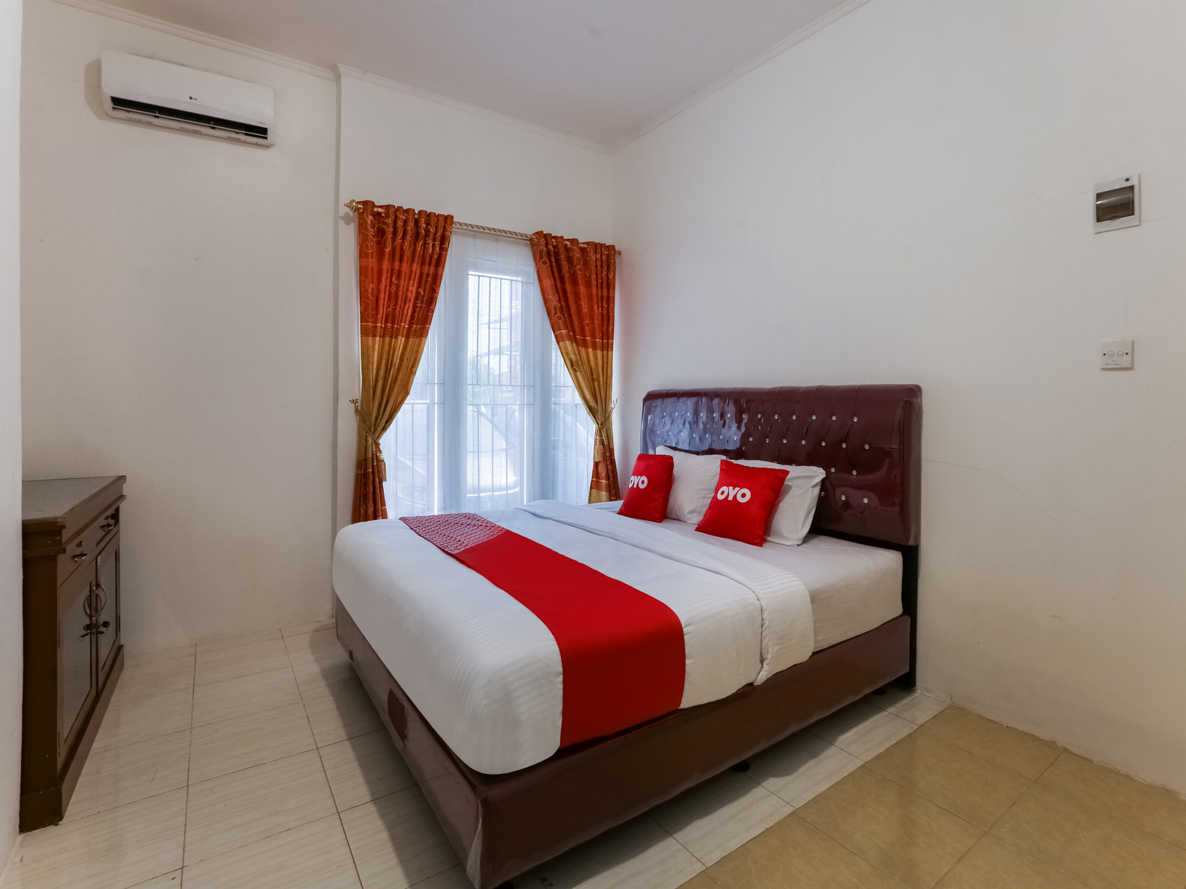 OYO 3907 Mine Residence, Padang