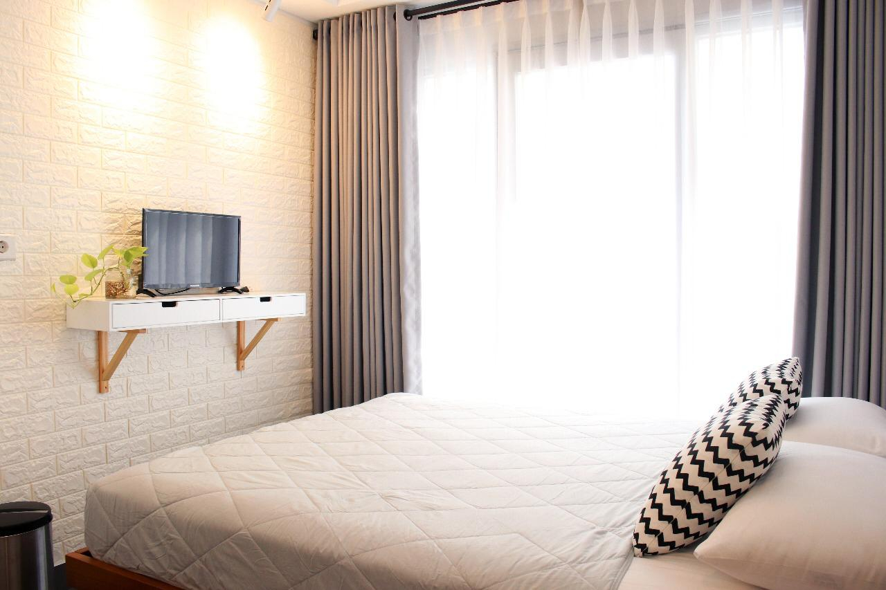 Bedroom 4, Halo Roommate | Apartment Grand Asia Afrika, Bandung