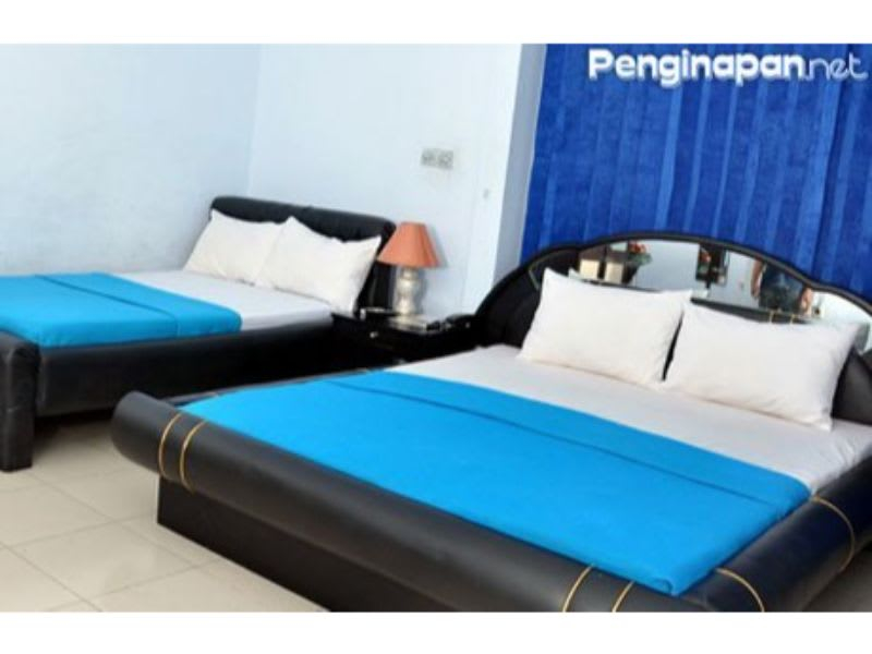 Kamar dengan Ranjang Queen