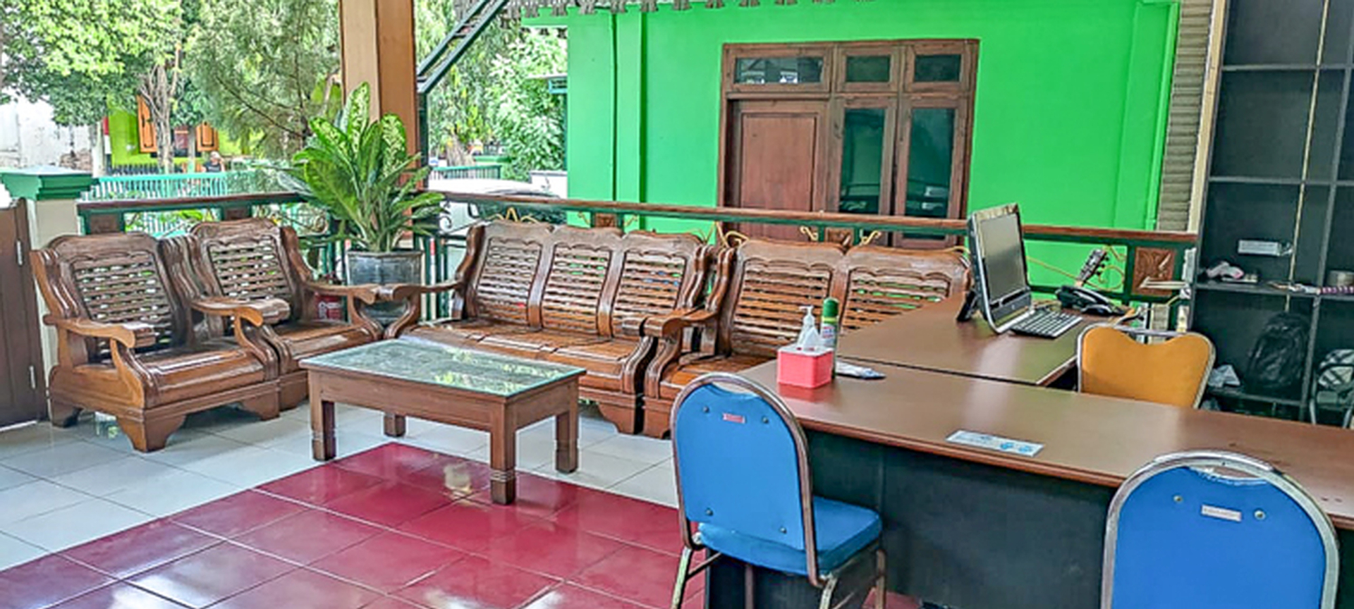 Food & Drinks, Hotel Wisata Ziarah Sunan Bonang Syariah RedPartner, Tuban