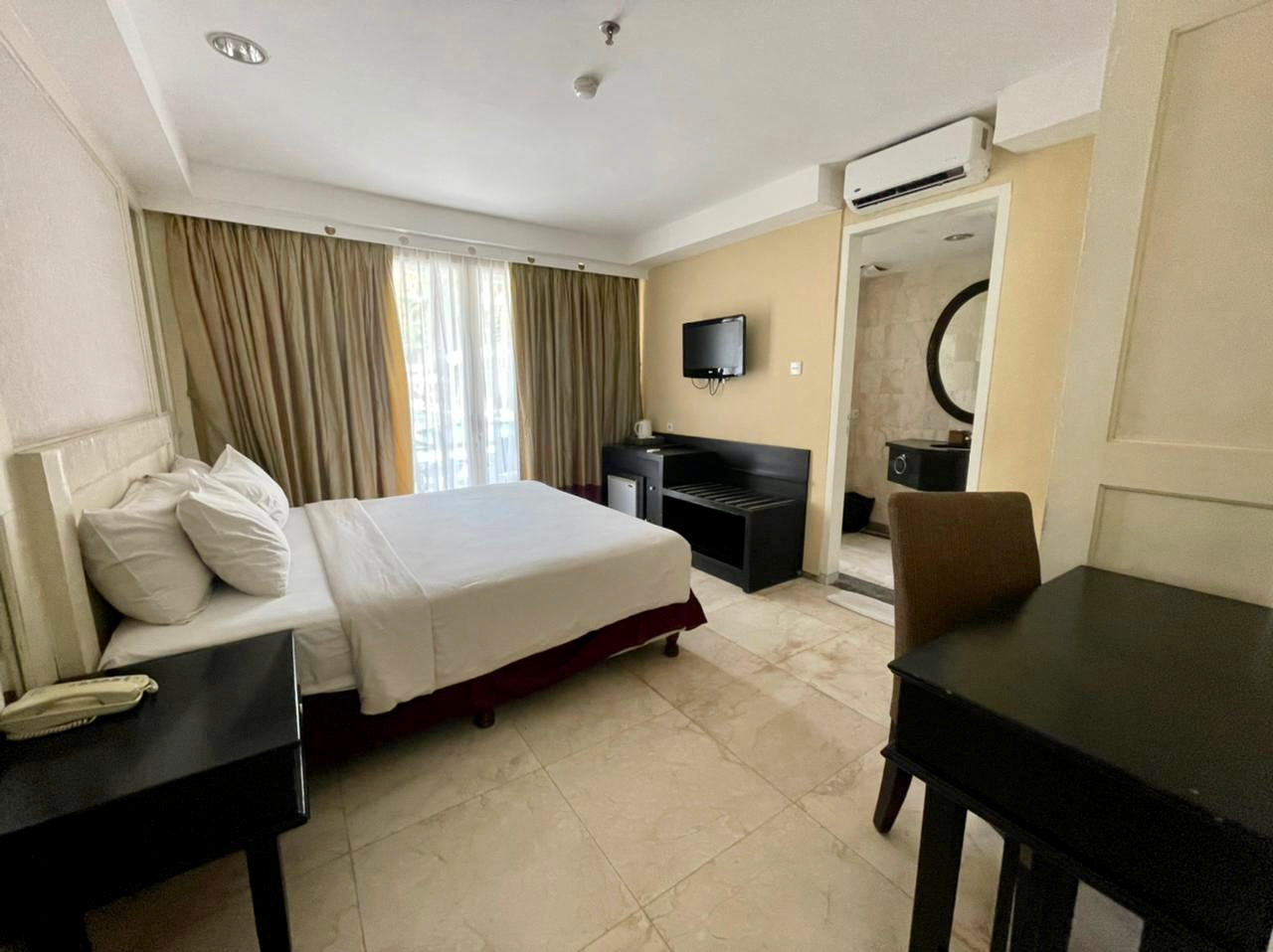 Kamar Deluks Double atau Twin