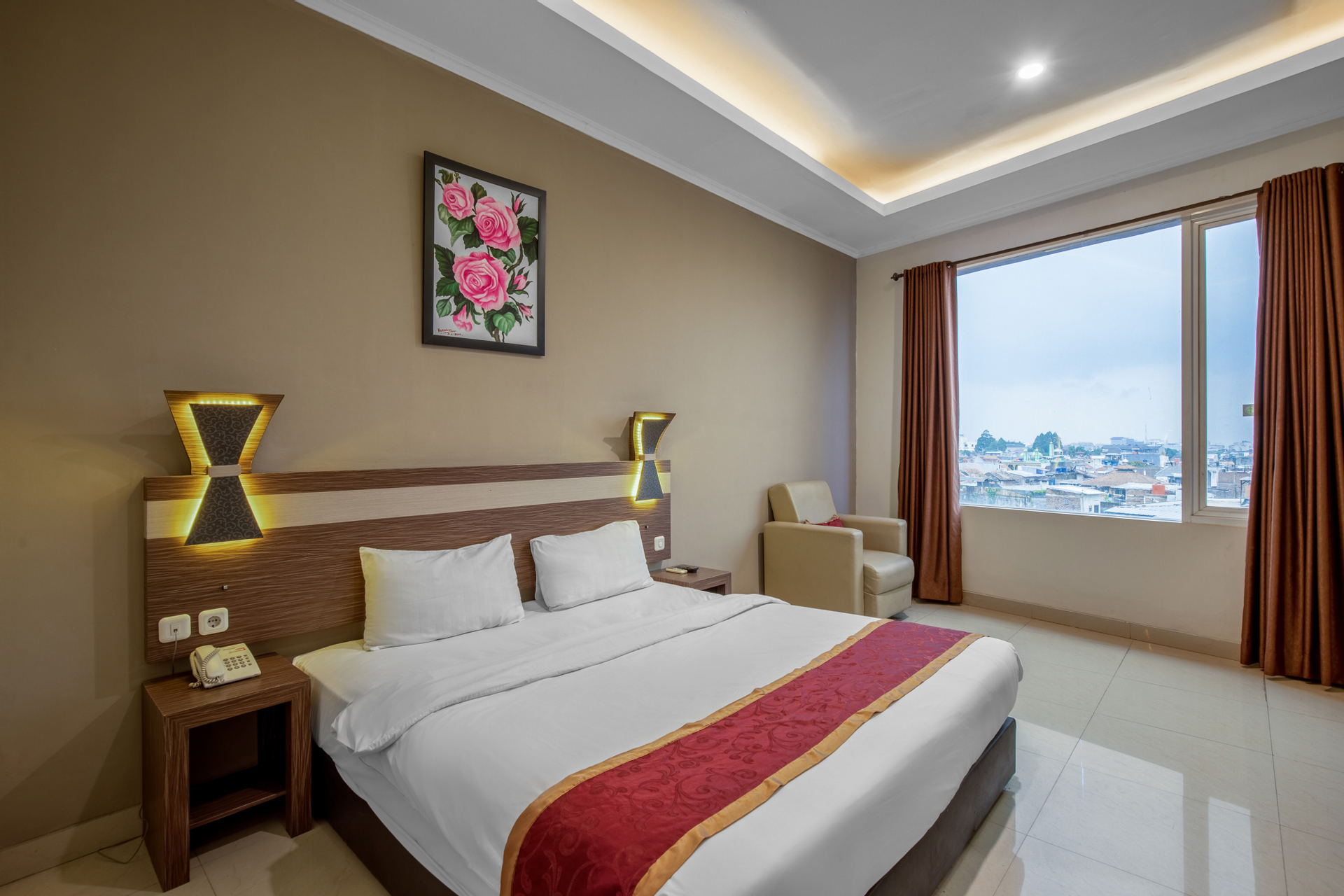Bedroom 1, Raffleshom Hotel, Bandung