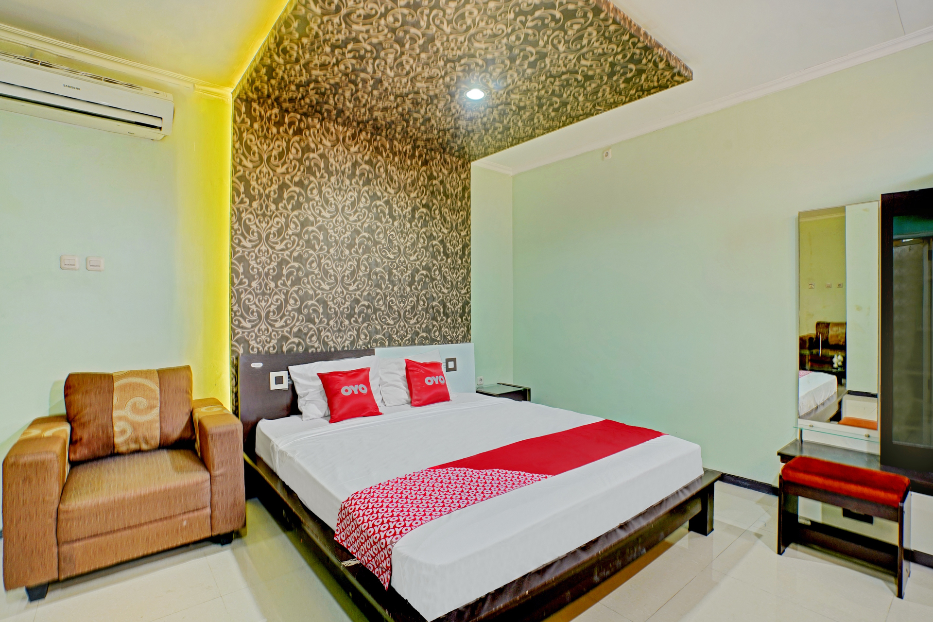 Bedroom 1, OYO 90177 Hotel Pahlawan (tutup sementara), Surabaya