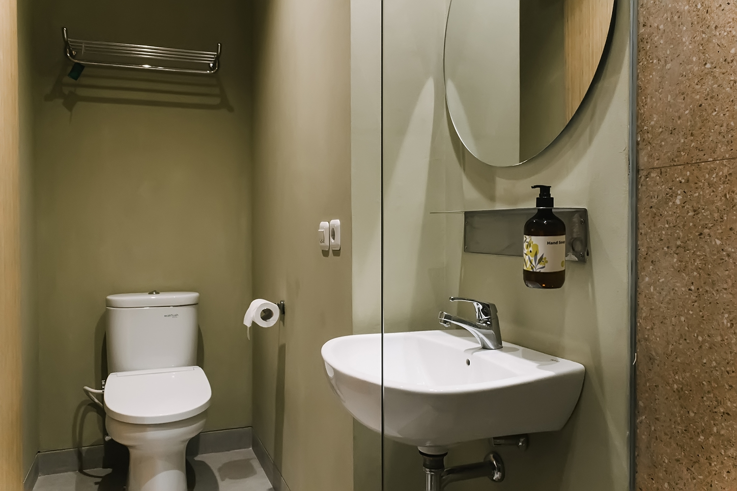 Bathroom 4