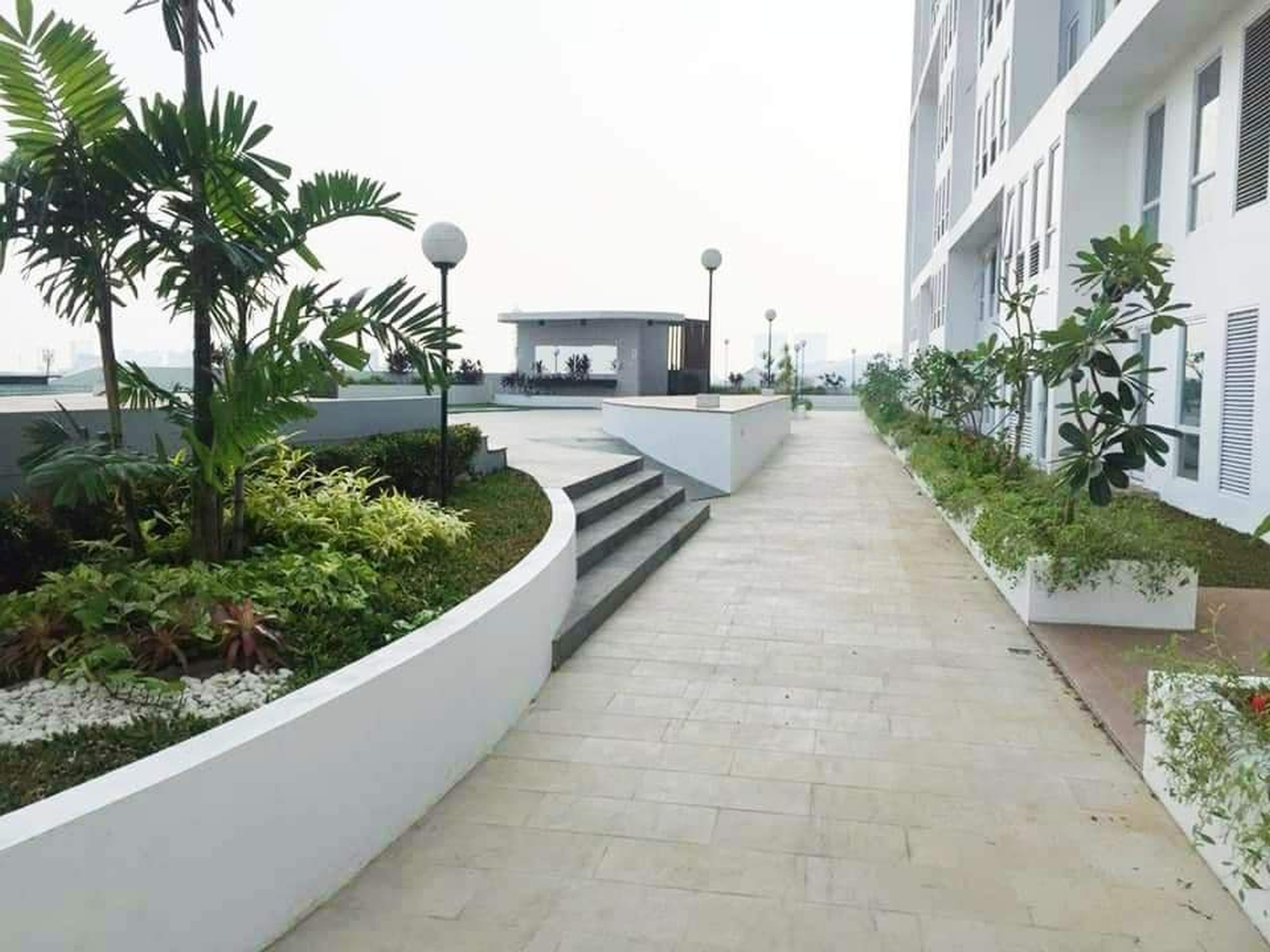 Living Area 6