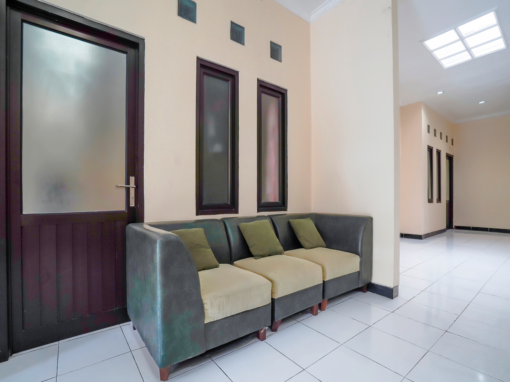 Public Area 5, OYO 90346 Guest House Citra Pemuda Syariah (tutup sementara), Cirebon