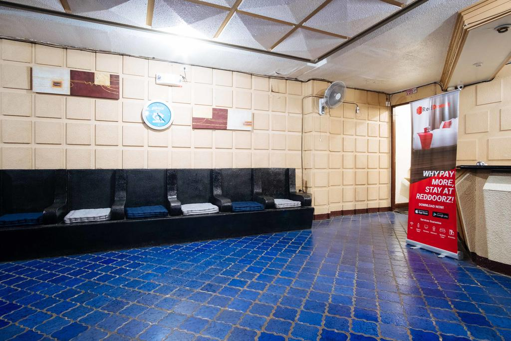 Public Area 4, RedDoorz @ Downtown Bacolod, Bacolod City