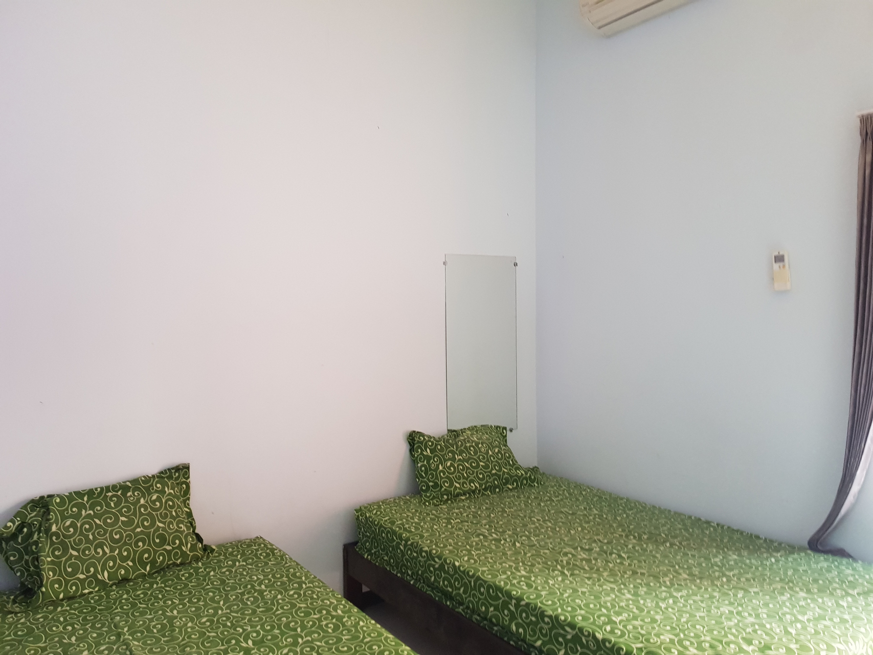Room 6