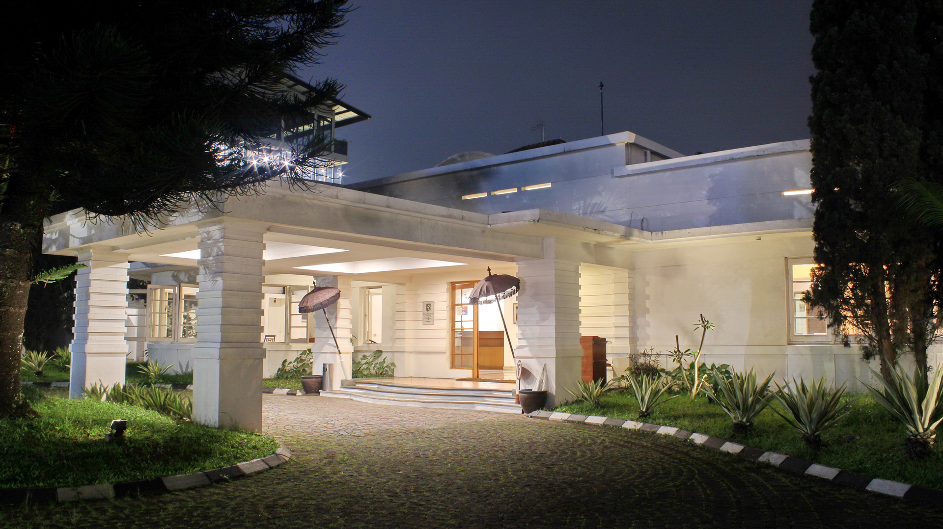 Exterior & Views 2, Casa D Ladera Hotel, Bandung