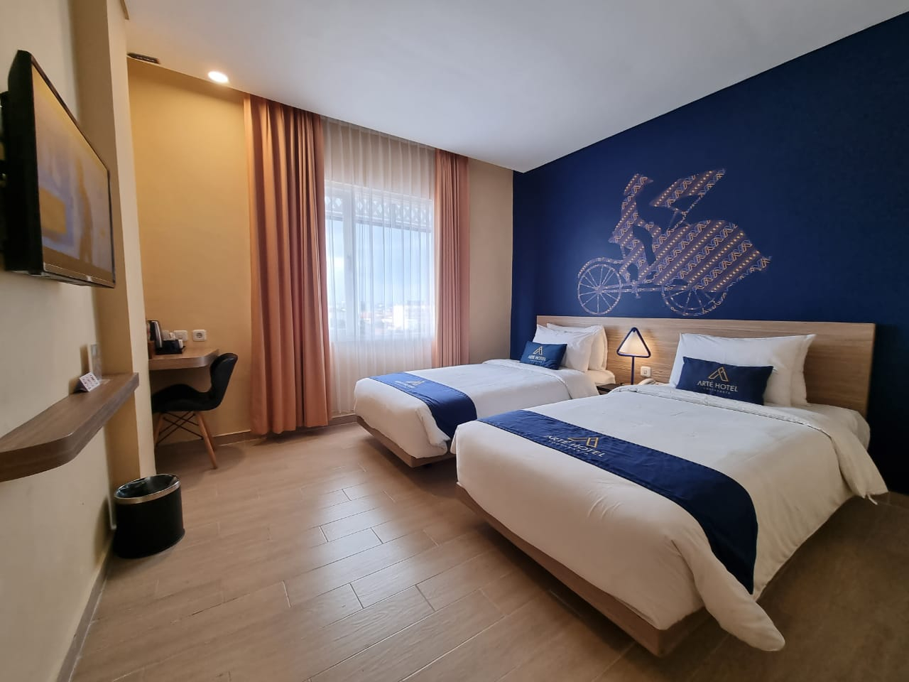 Twin Deluxe Room