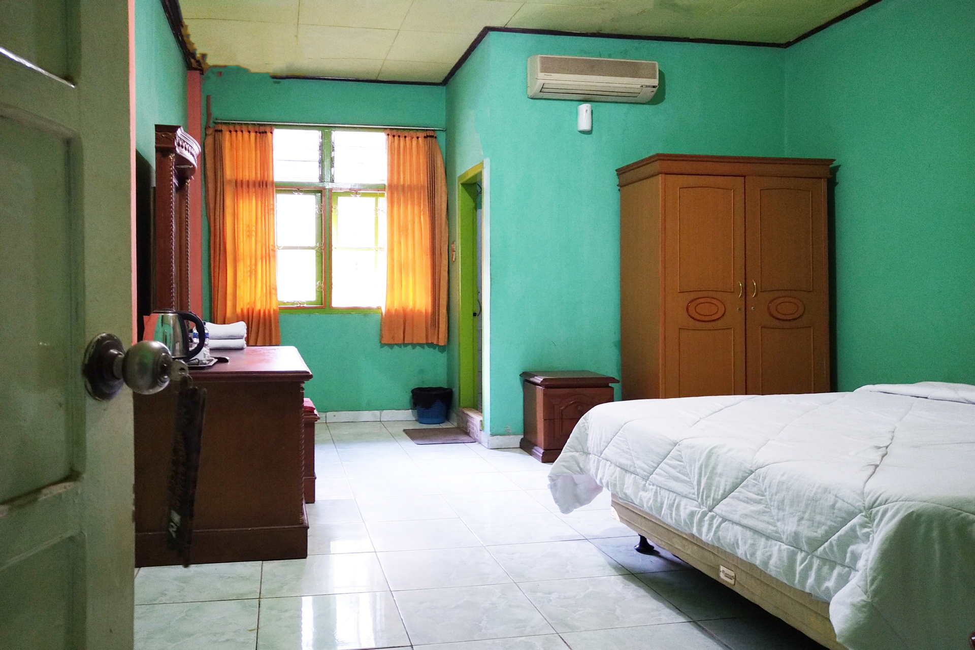 Room 6