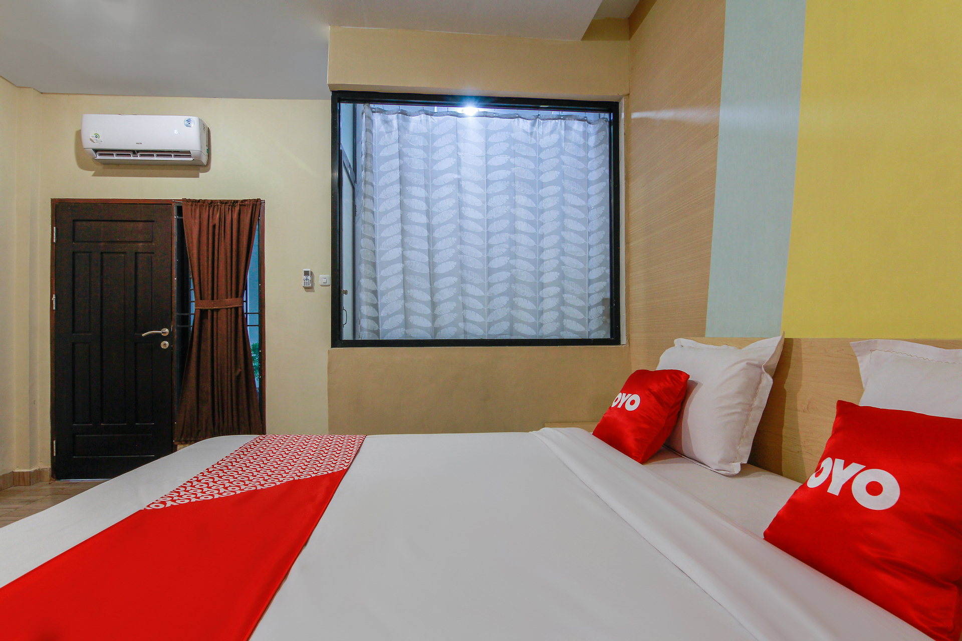 Room 4