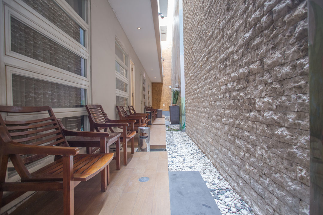Living Area 23