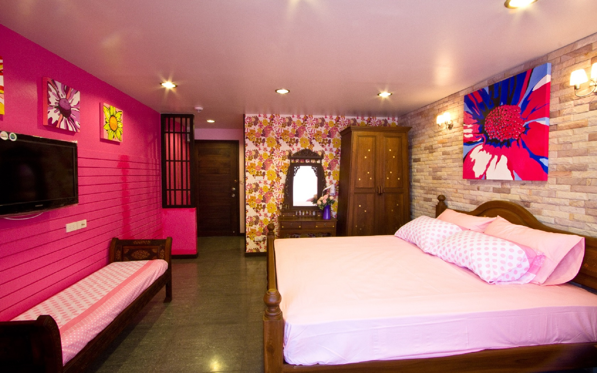 Room 14
