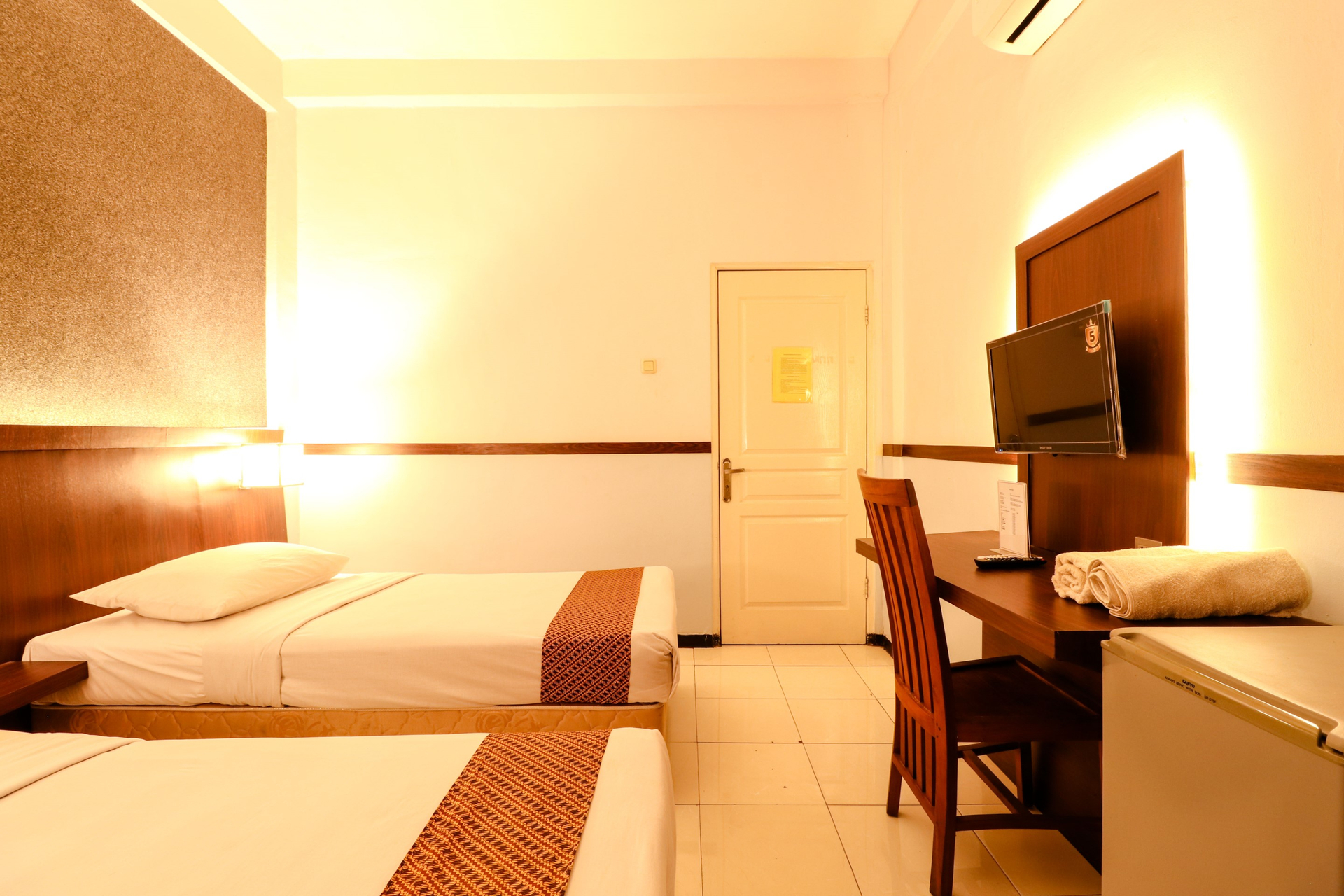 Room 4