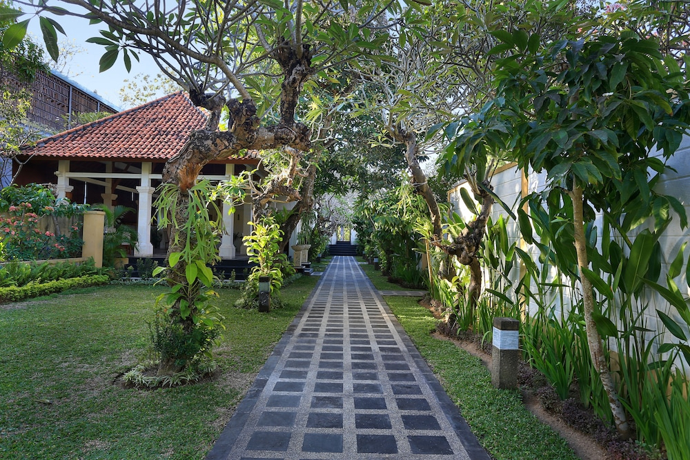 Exterior & Views, Dampati Villas, Denpasar