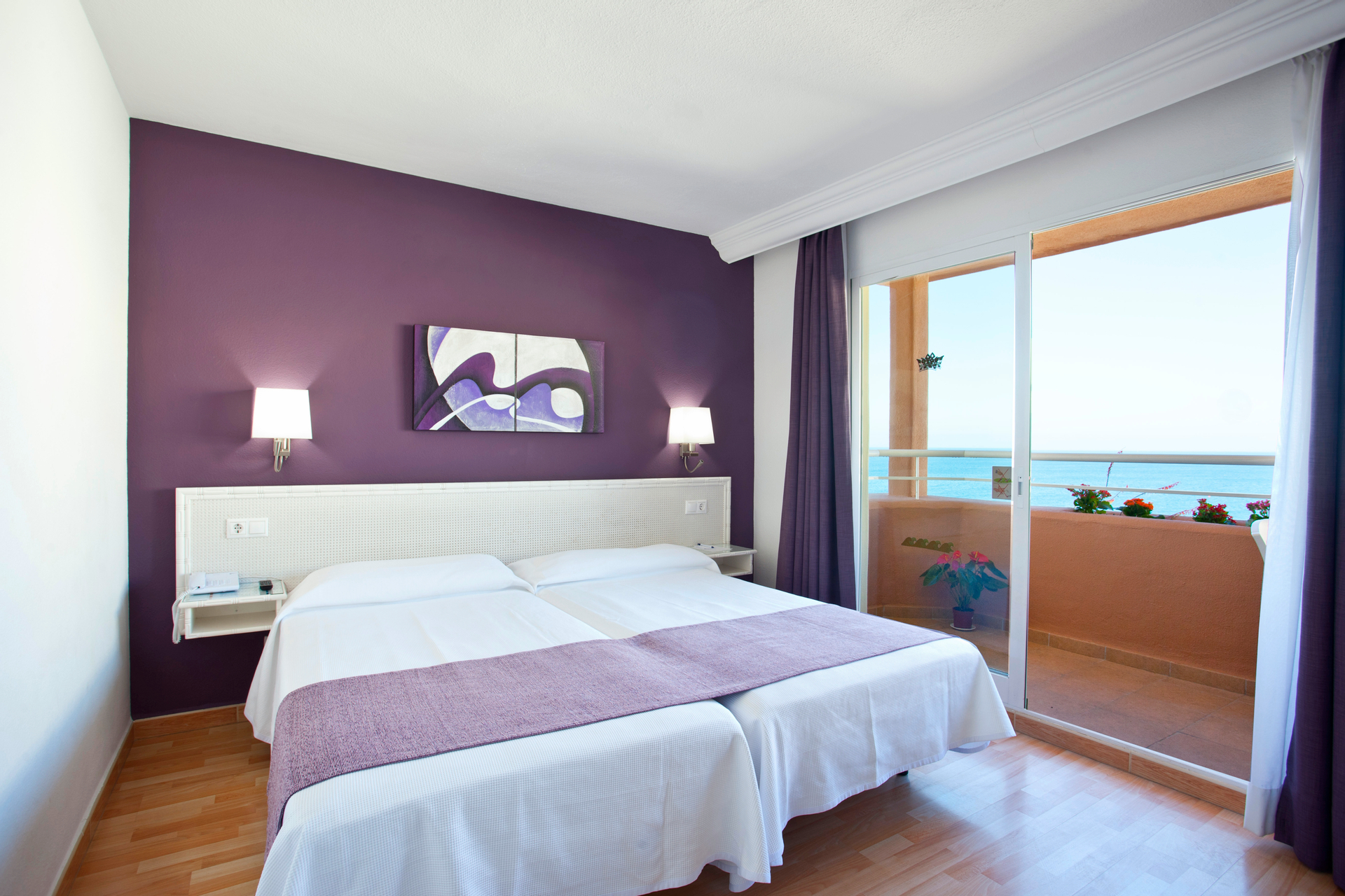 Room 16