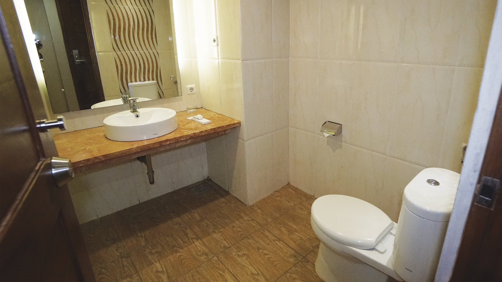 Bathroom 4