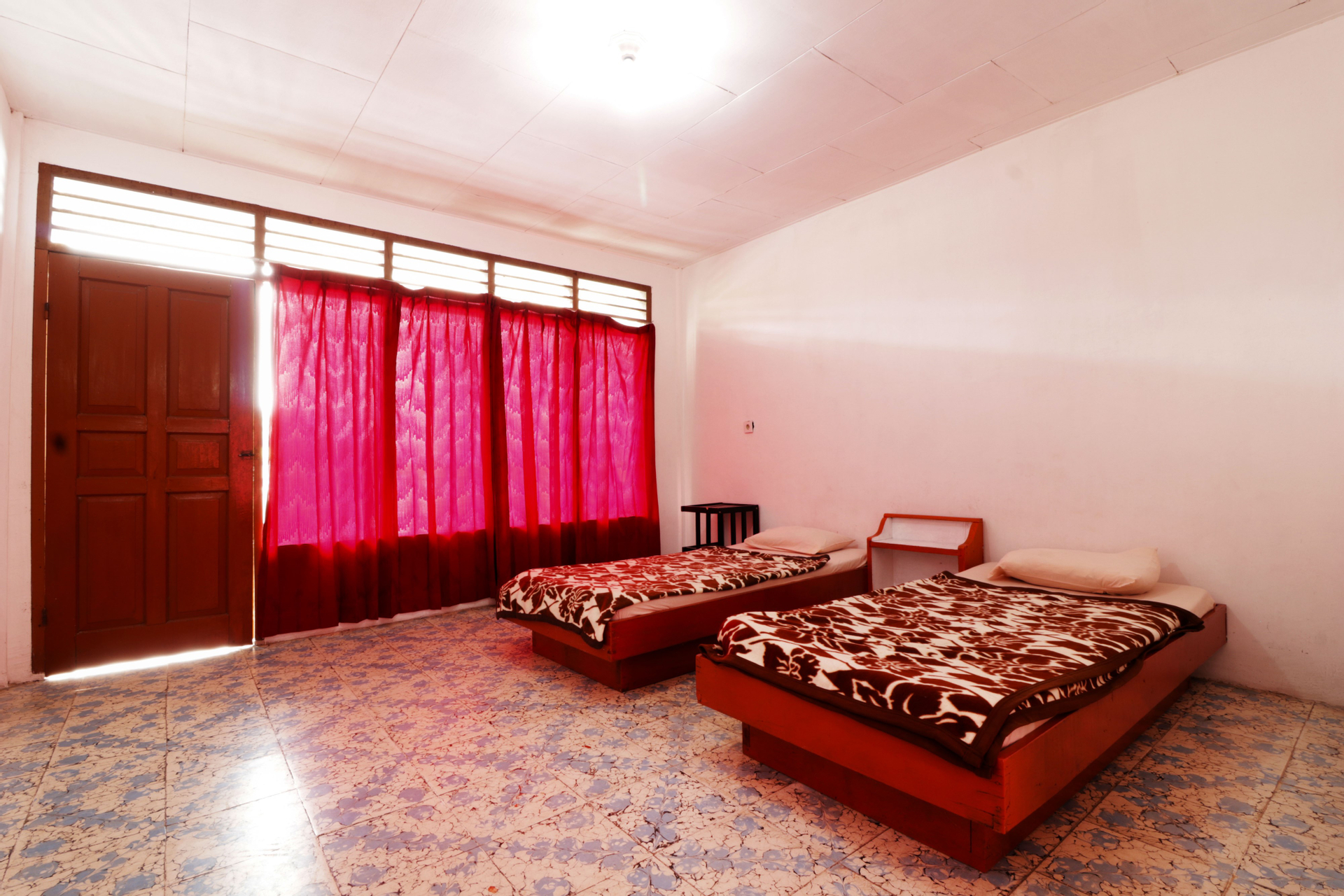 Bedroom 2, Hotel Sumber Pulo Mas, Samosir