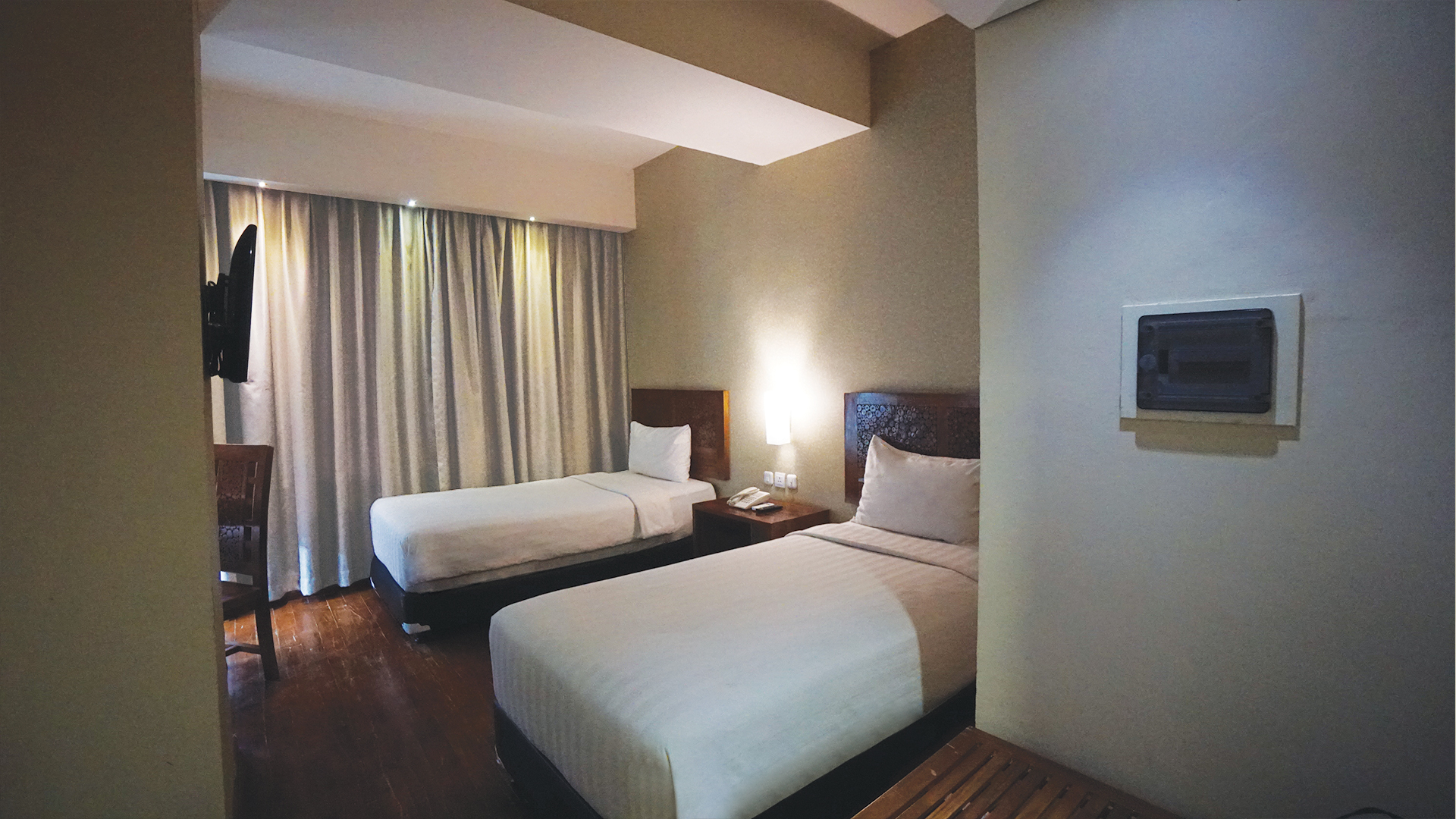Bed 8