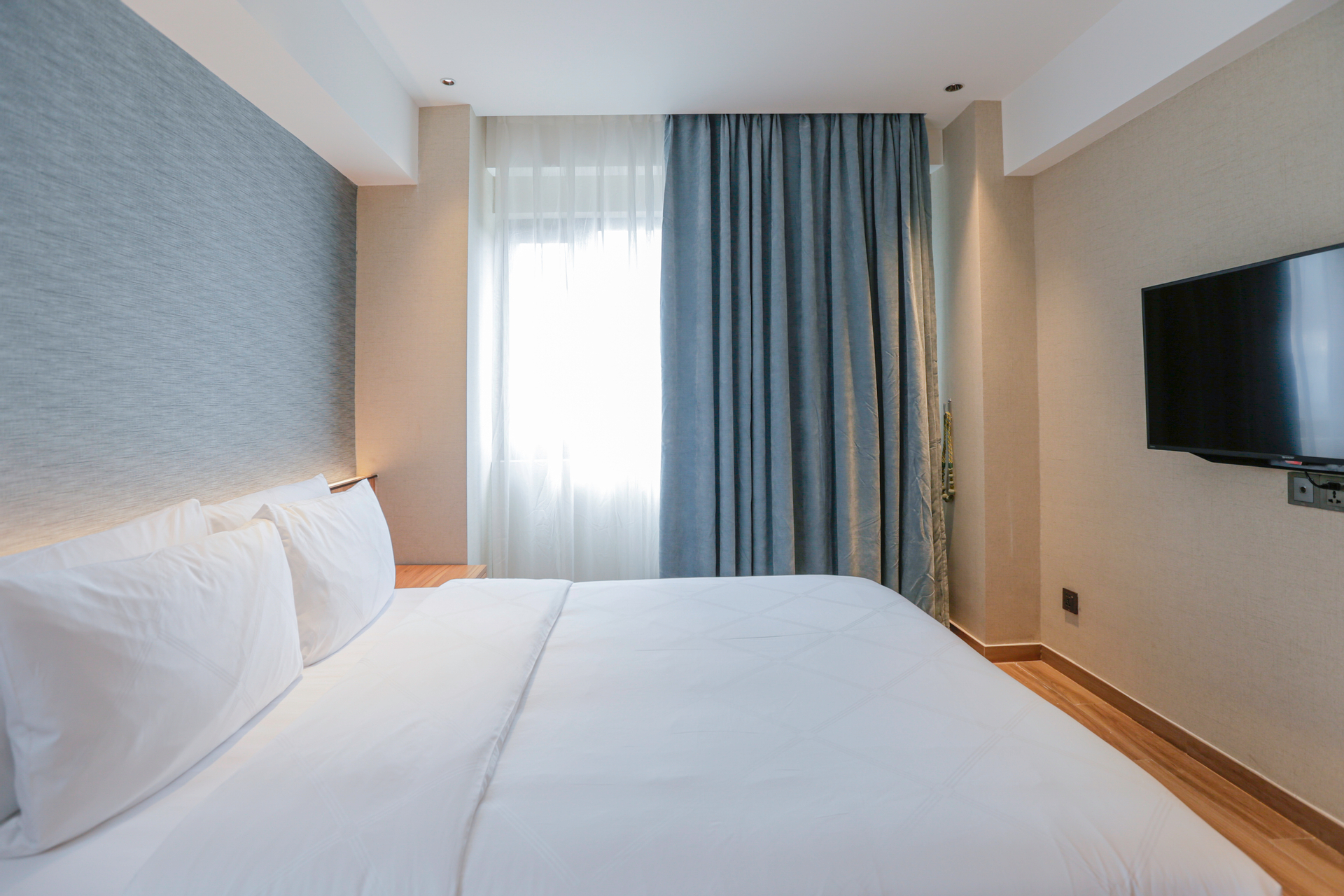 Room 3