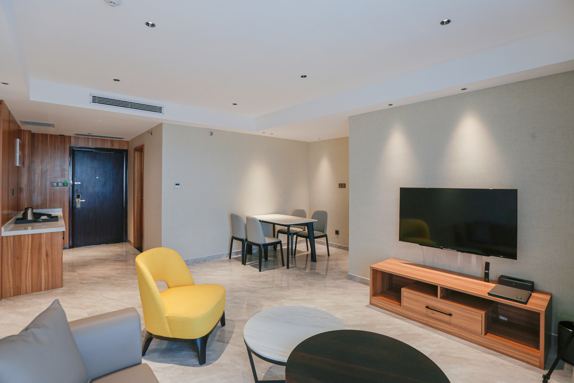 Room 4