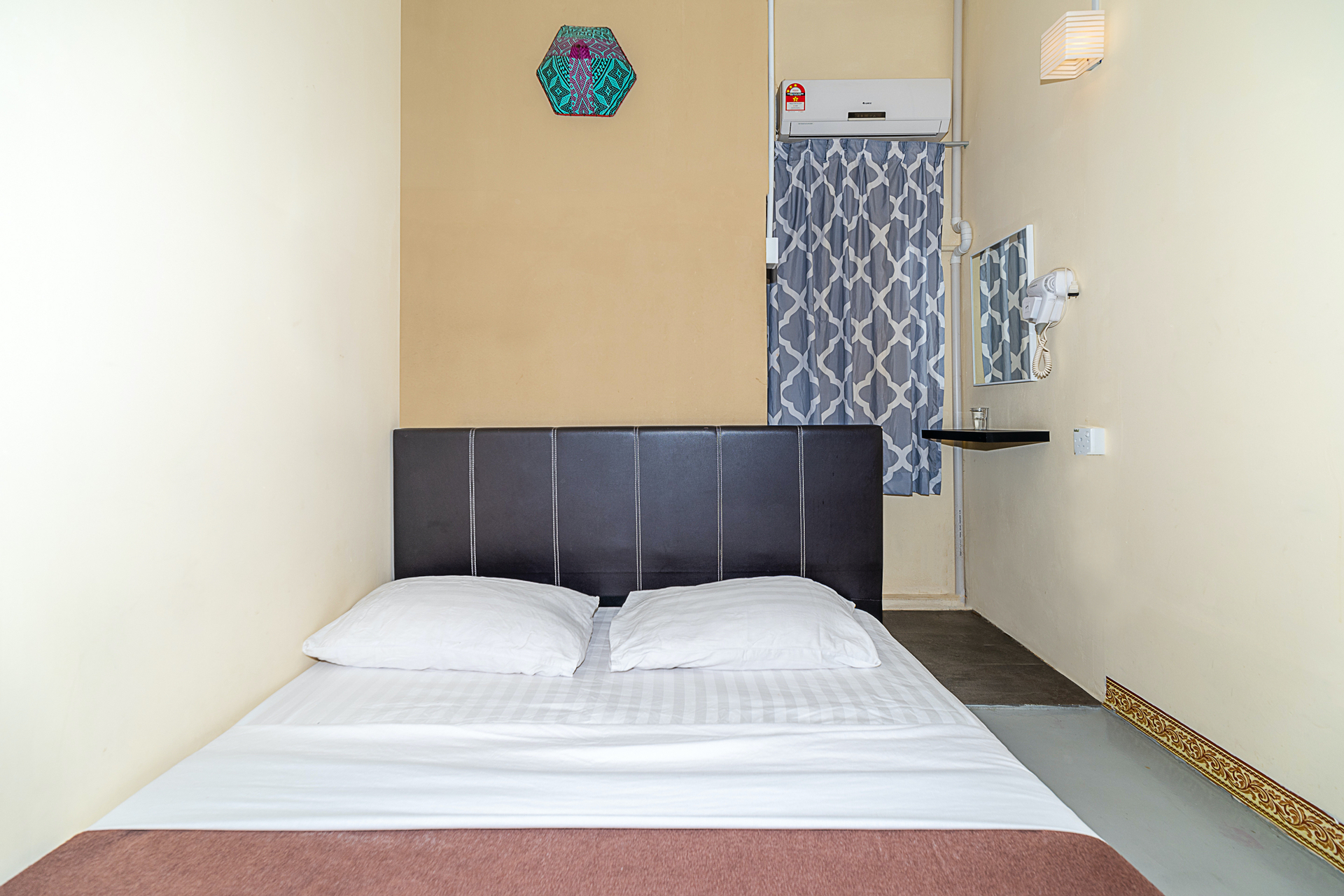 Room 2