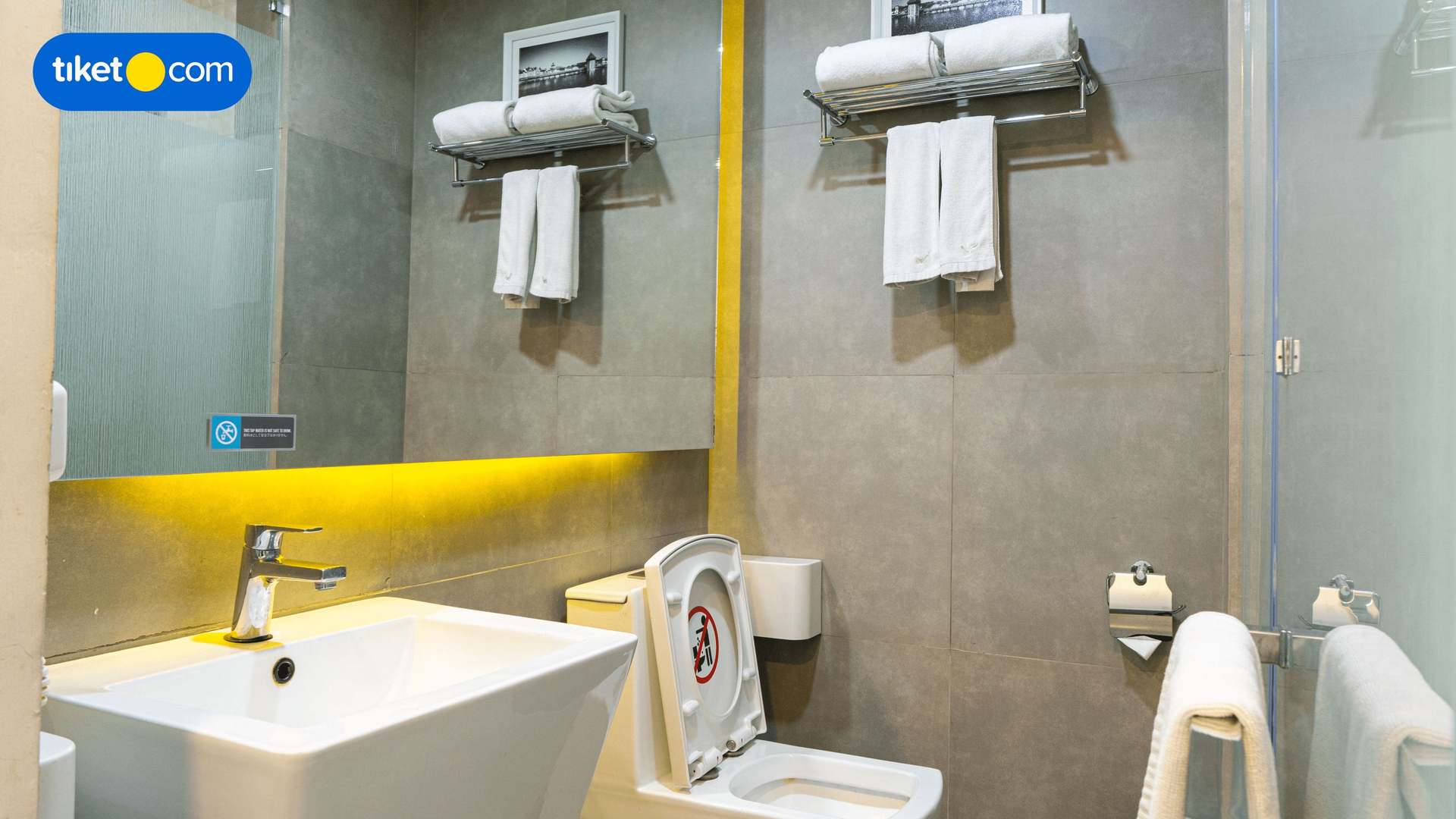 Bathroom 3